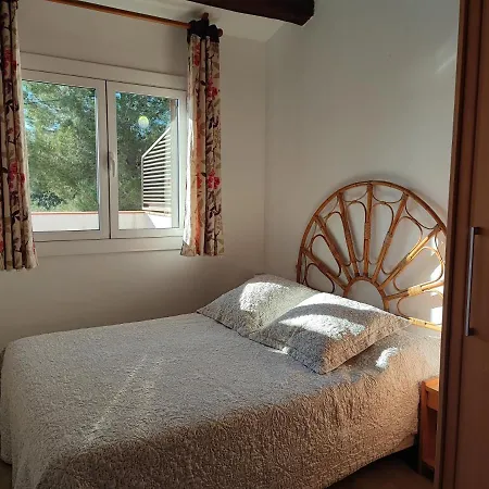 Homestay Con Piscina Comunitaria Y Parking27 *