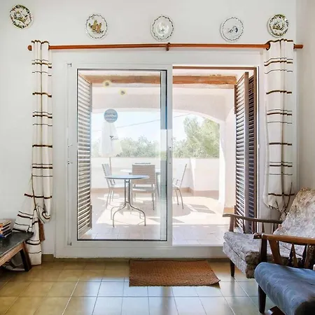 Homestay Con Piscina Comunitaria Y Parking27 *