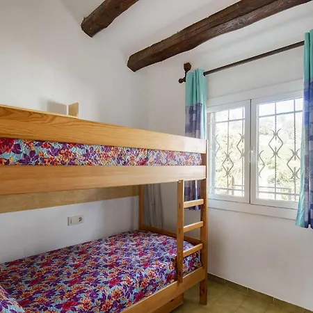 Homestay Con Piscina Comunitaria Y Parking27 *